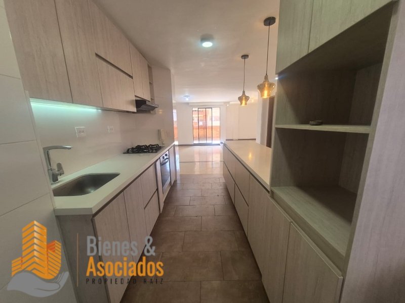 Apartamento en Arriendo en Laureles