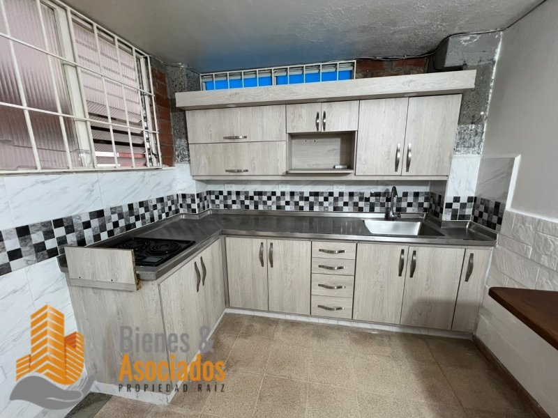 Apartaestudio en Arriendo en San Joaquin