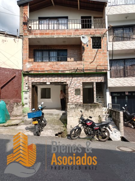Casa en Venta en Manrique