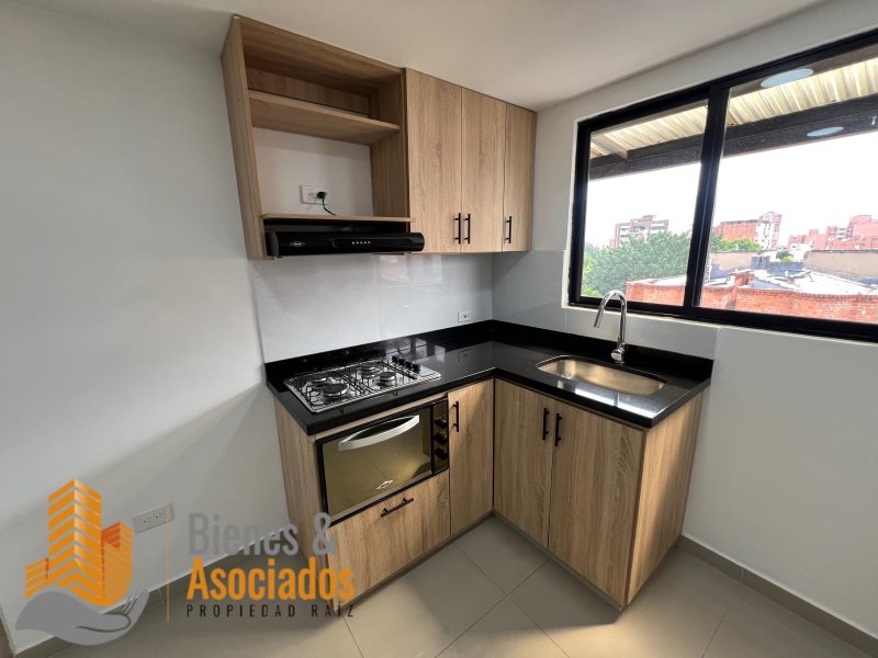Apartaestudio en Arriendo en Laureles