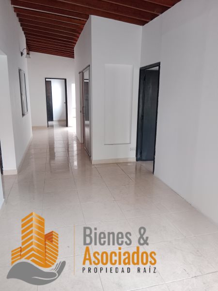 Casa-local en Arriendo en La Castellana